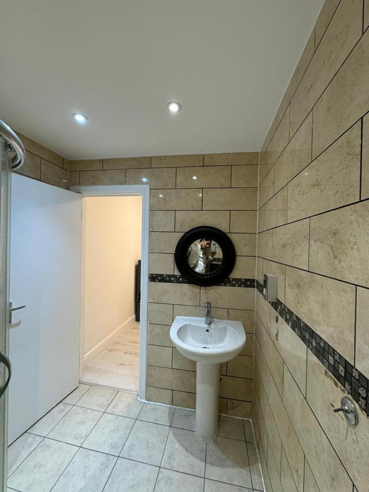 One Bedroom Flat Victoria * Londres